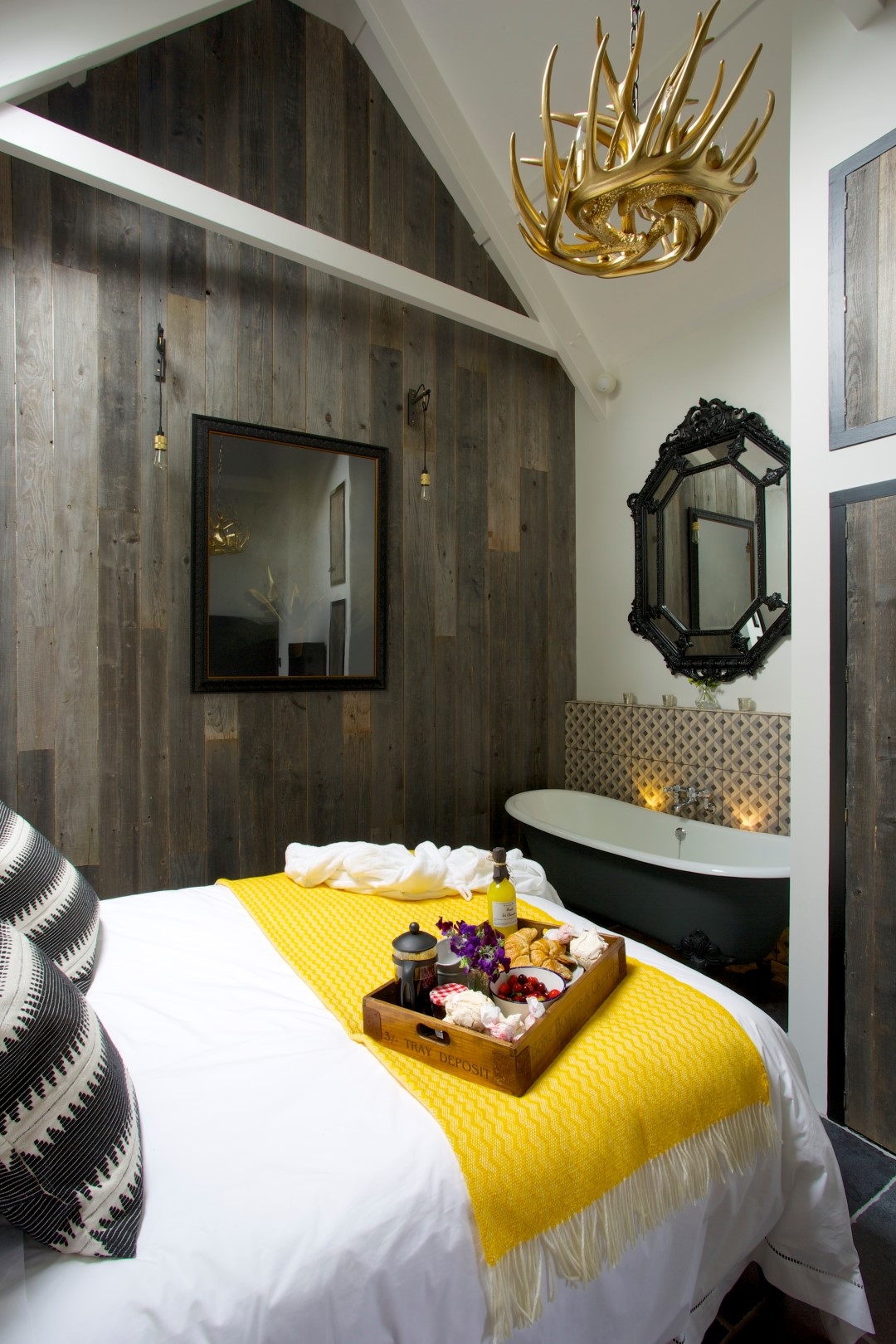 House Open Plan Bedroom Ensuite House Open Plan Bedroom Ensuite