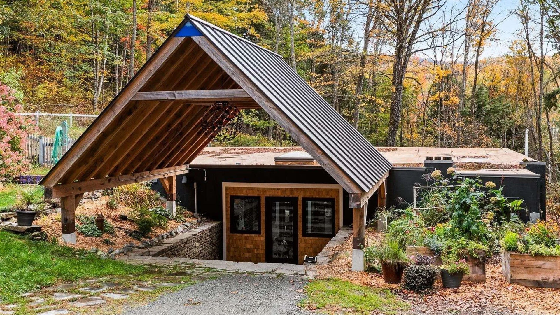 A Cozy Earth Sheltered Home In New Hampshire Shines For 699K A Cozy Earth Sheltered Home In New Hampshire Shines For 699K
